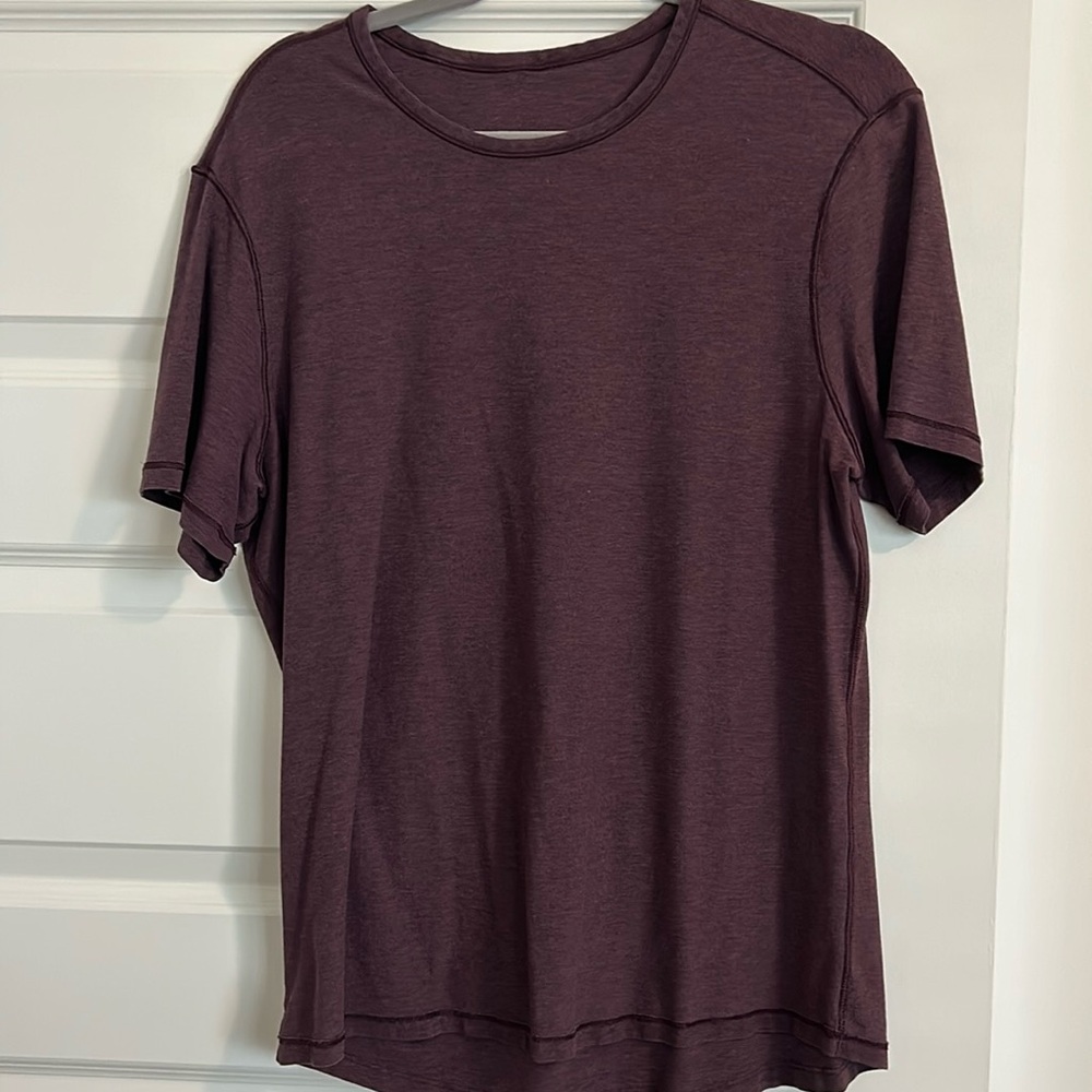 Lululemon t-shirt